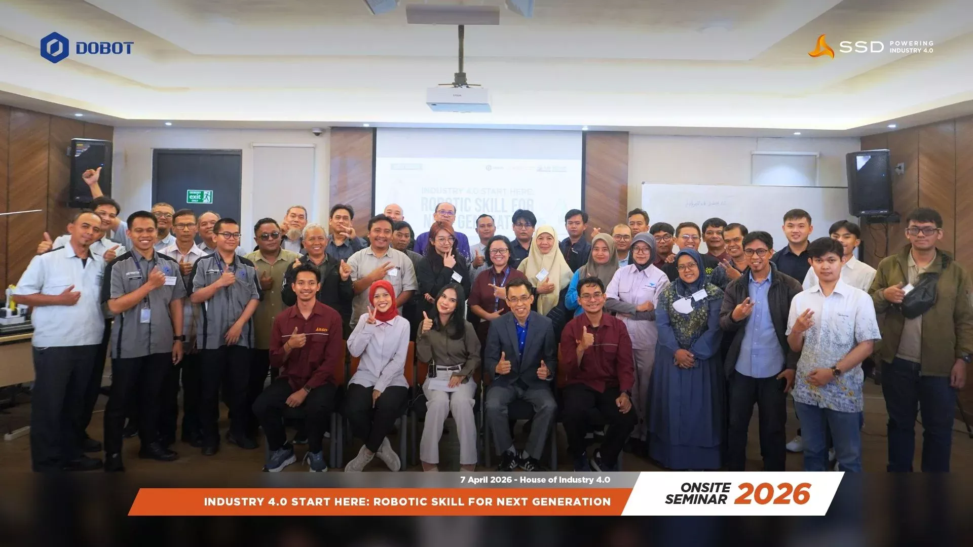 Industry 4.0 Seminar: Building Robotic Skills for the Next Generation