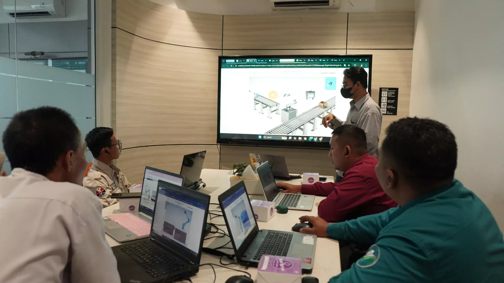 Consulting & Advisory